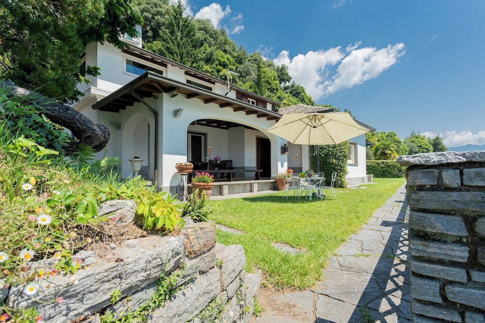 Sala Comacina Villas by Rent all Como