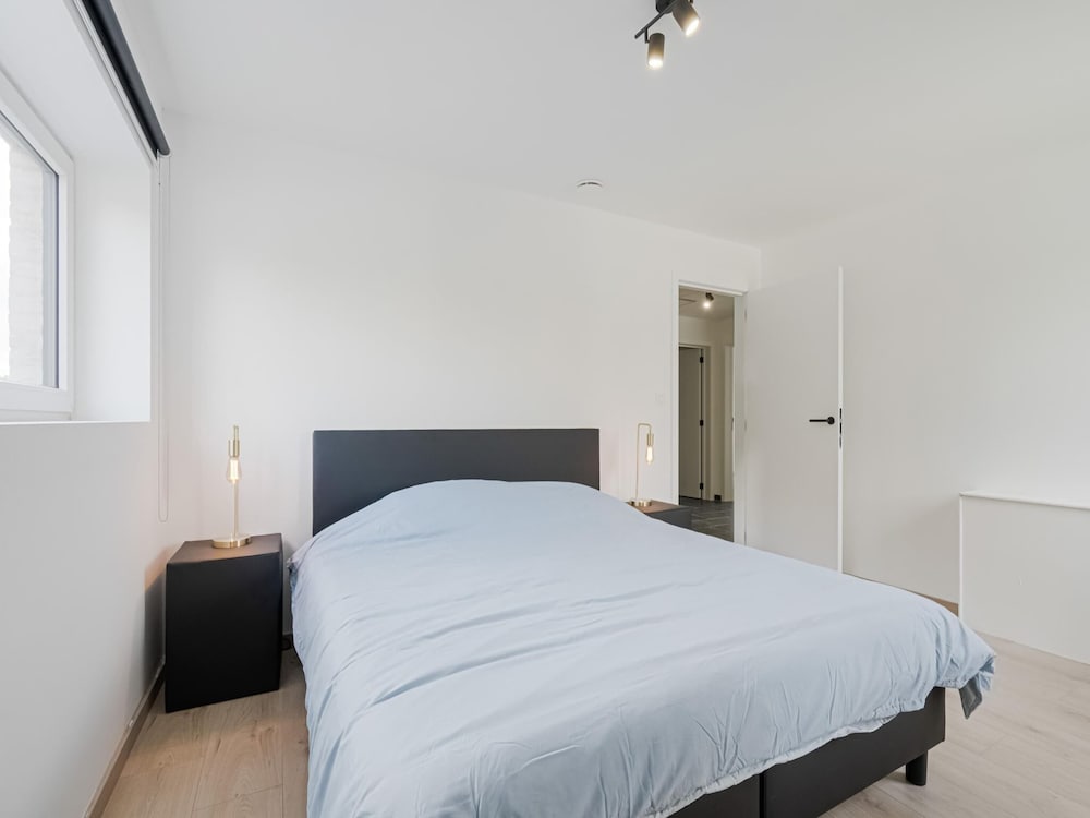 Modern Holiday Home in Ronse With Garden