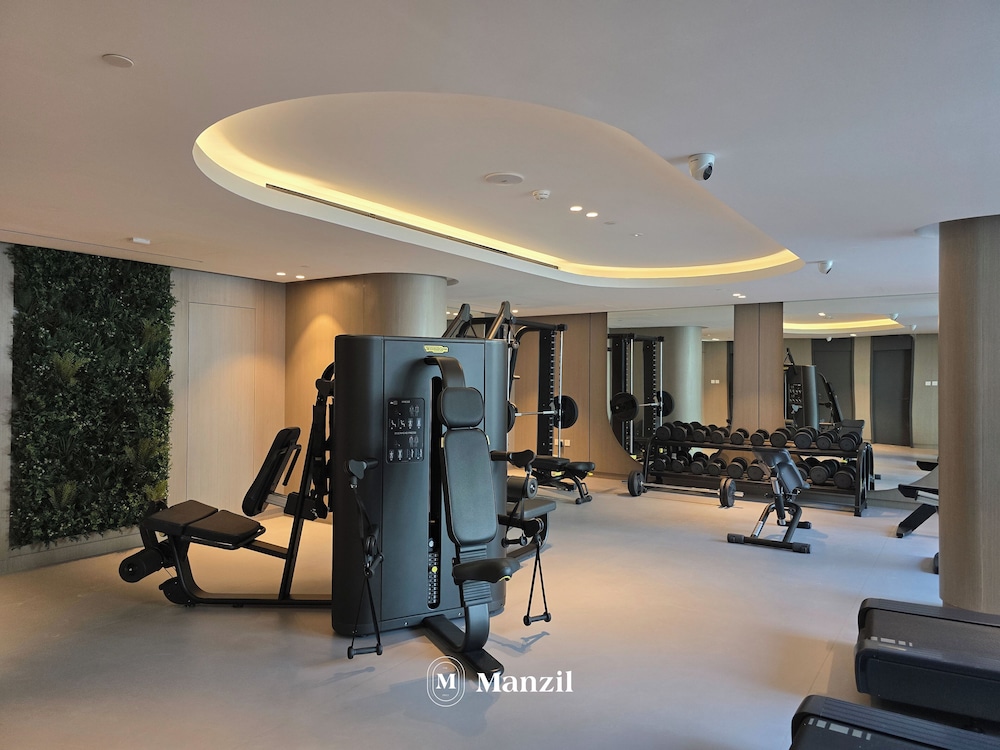 Manzil- Chic 2BR w Pool nr Circle Mall