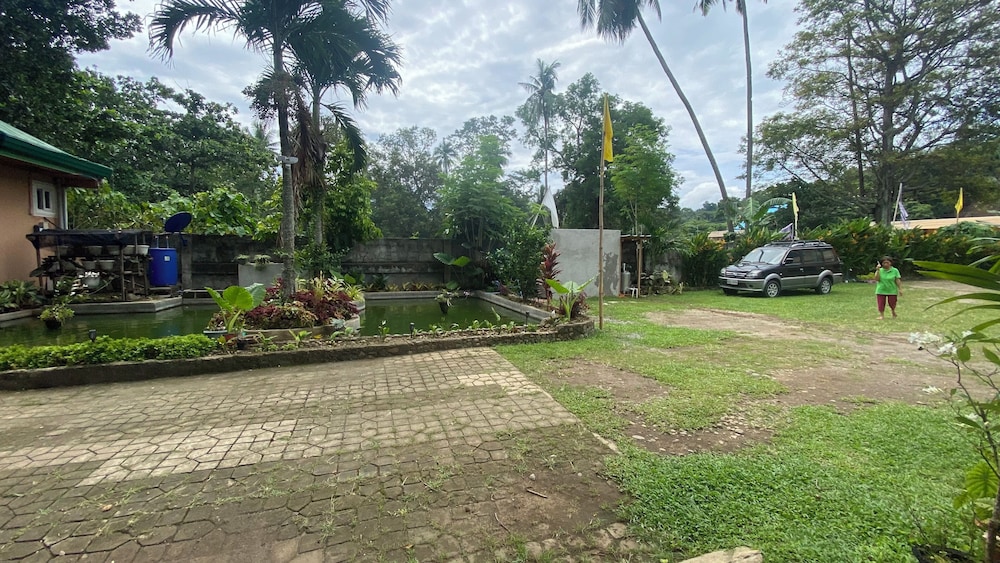 Seaside Travelers Inn by Camiguin Island Home