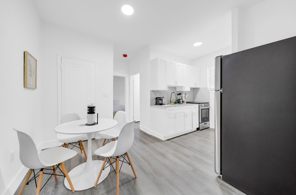 Historic 2 Bedroom Retreat