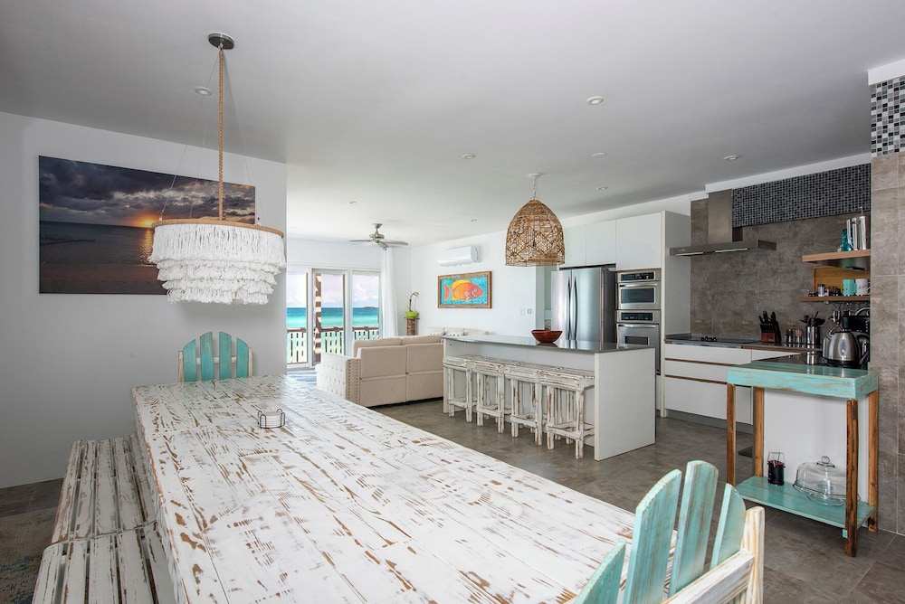 Secluded Luxury: New Beachfront Home With Pool