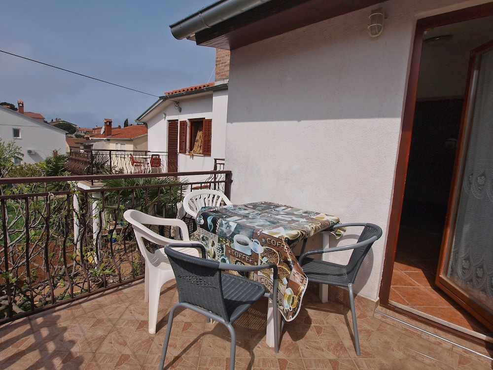 Apartment Ana 1068