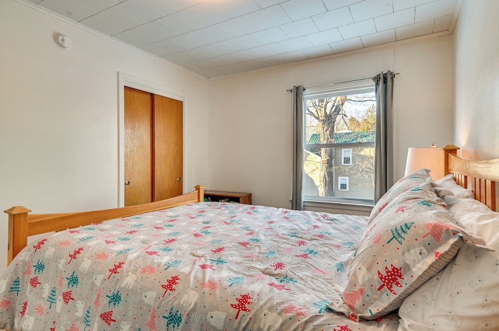 Family-friendly Home in Downtown North Creek
