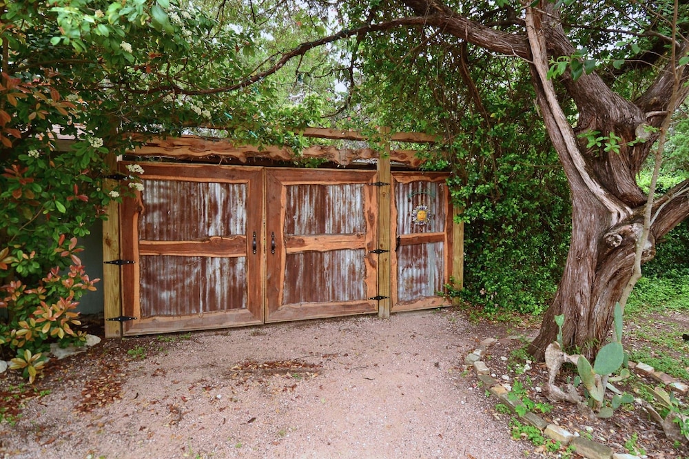 Casa del Sol Bed and Breakfast - Property Image 106