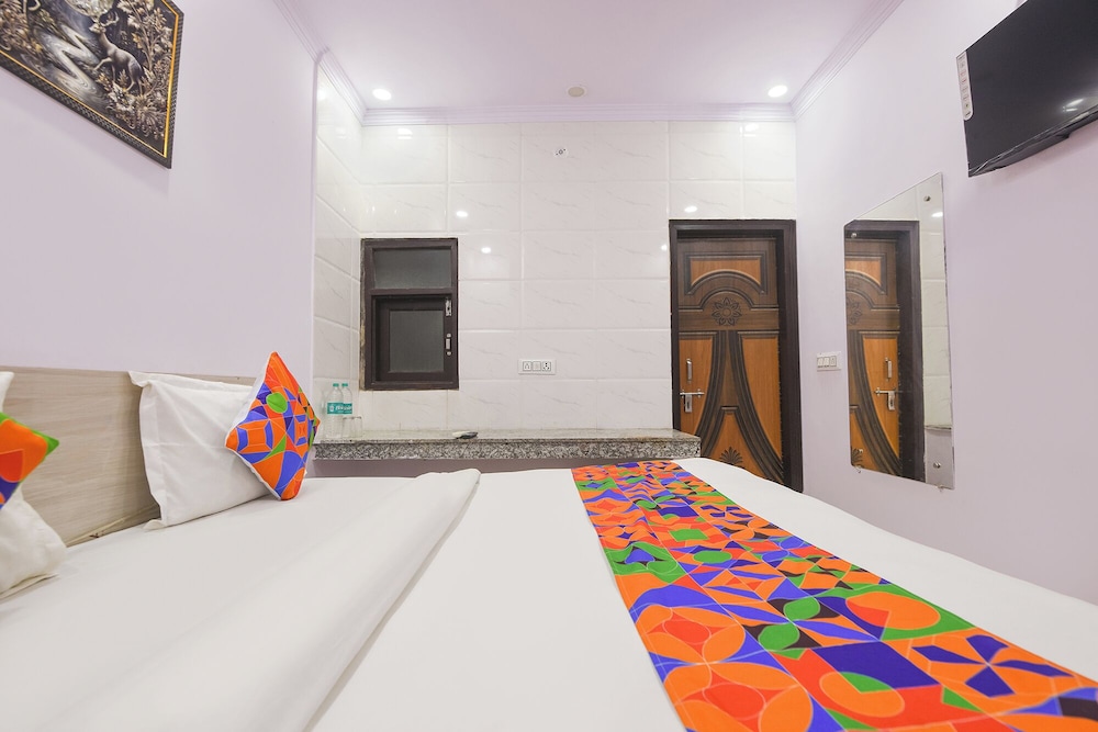 Fabhotel Comfort Home Stay
