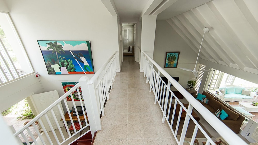 Seagrapes Villa view 4