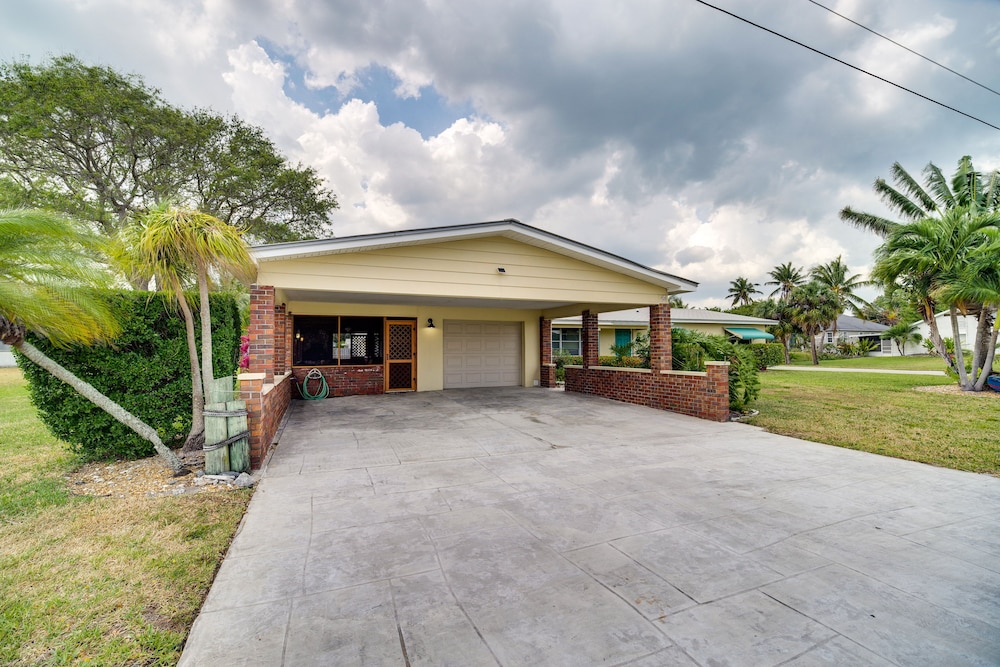 Fort Pierce Vacation Rental: Walk to Beach & Jetty view 3