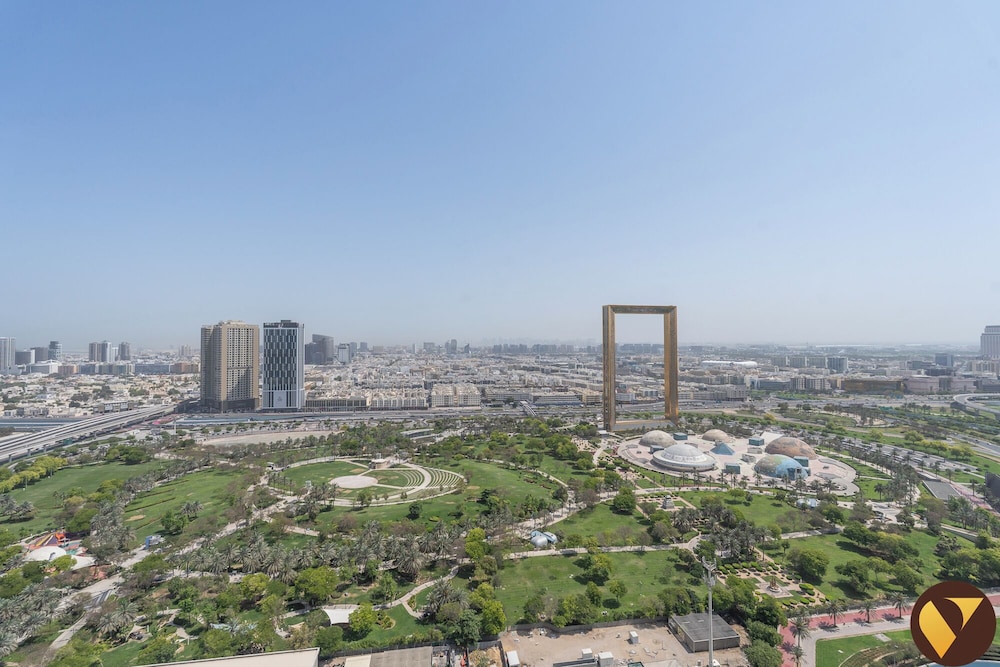 Vogue 2BHK Dubai Frame View Park Metro
