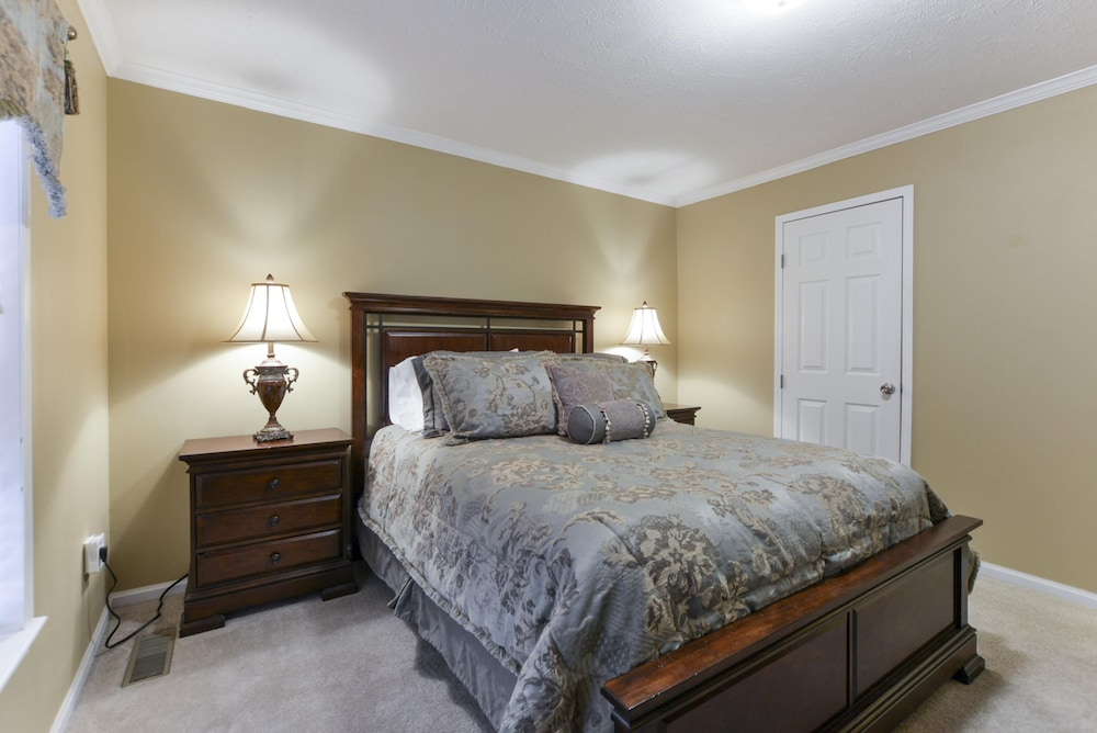 Omaha Vacations - Llama House - Property Image 40