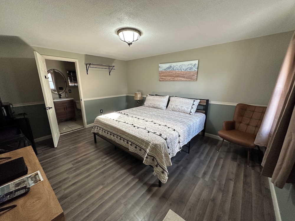 441 LaFever St view 3