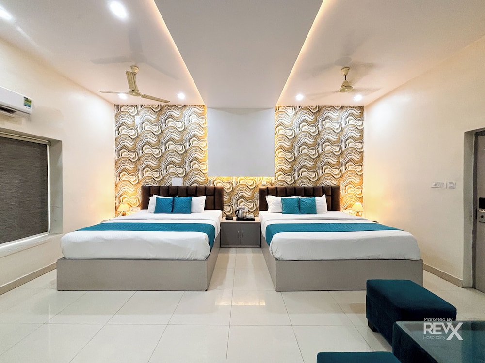 Hotel Diamond Palace