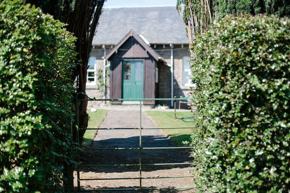 Cardross Estate Holiday Cottages