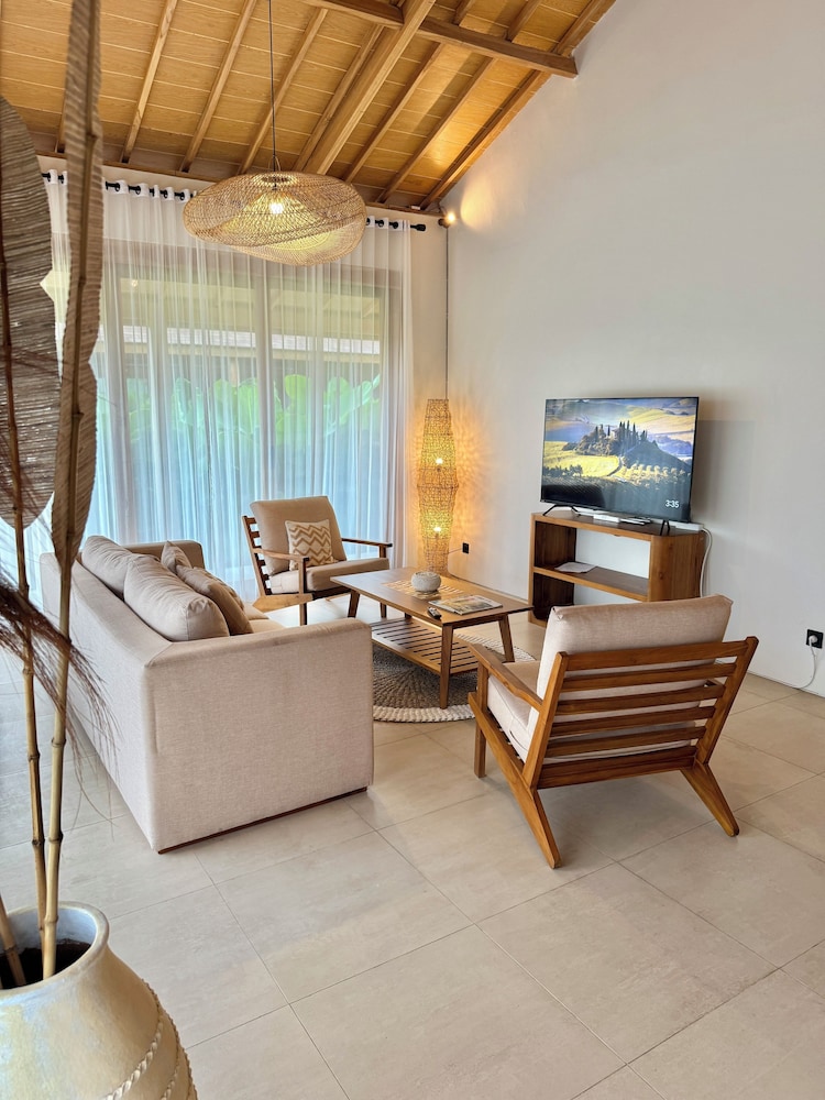 Villa Lily Bay