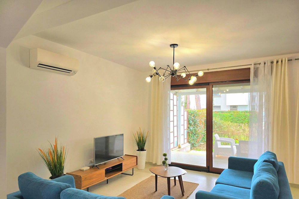 Lalzit Bay Dream Villa
