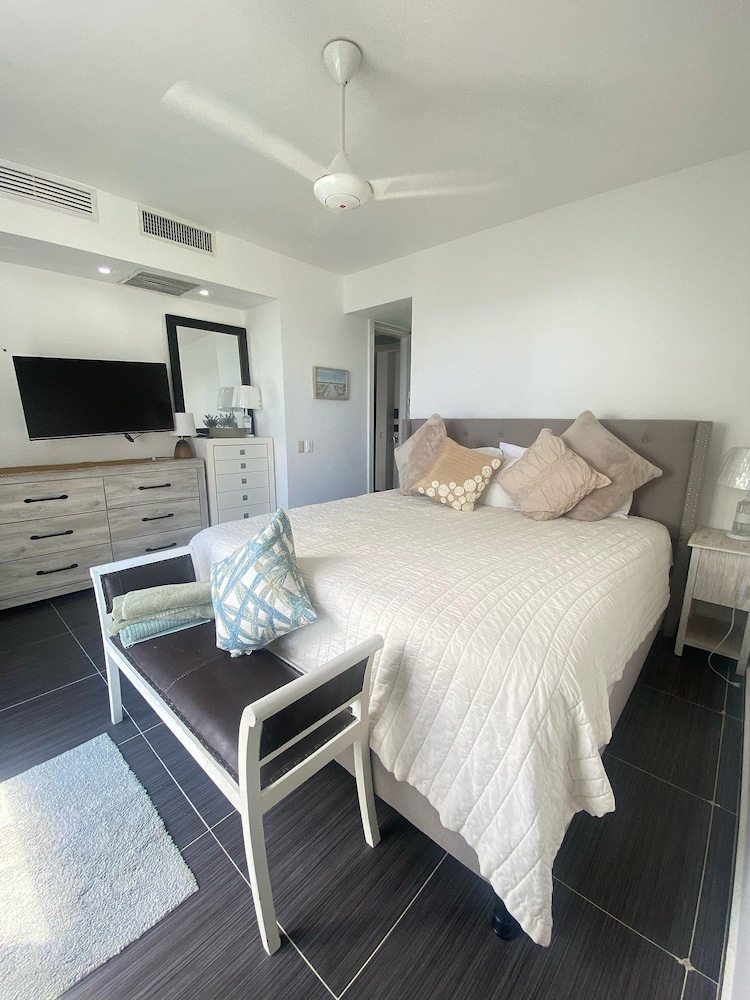 APARTAMENTO VISTA MARE 14-101
