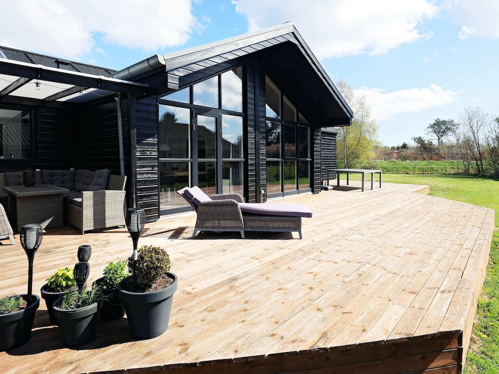 8 Person Holiday Home in Hals-by Traum