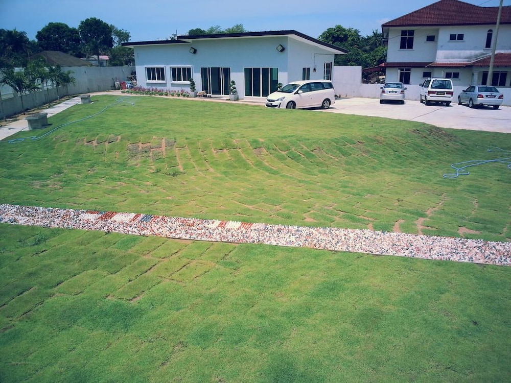 Kompo Villa 2