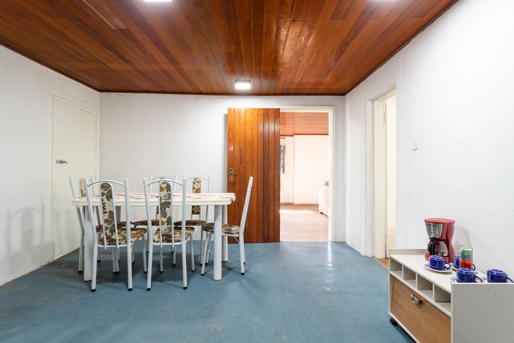Casa com Wi-fi e Garagem a 400m do Museu Imperial