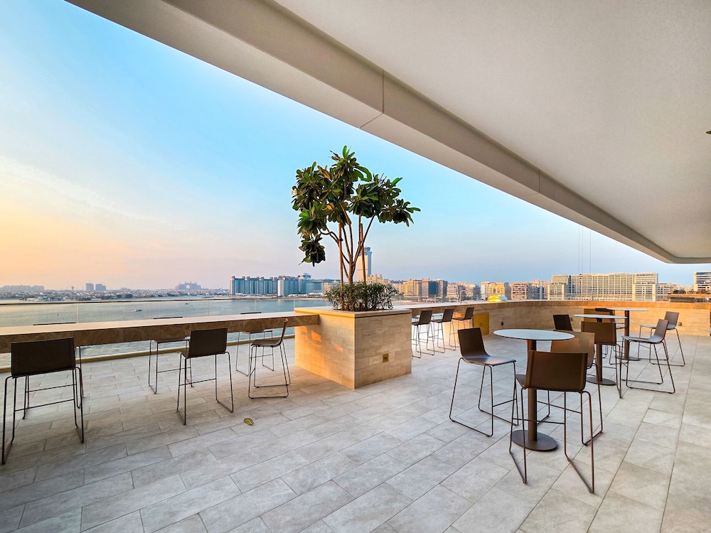 Easygo-luxury Beachfront 1bdr Grand Bleu