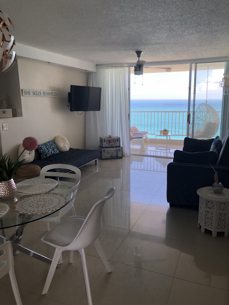 Ocean View Gorgeous 1 Bedroom Apt