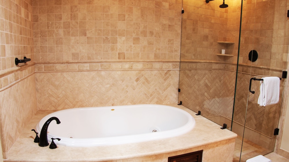 Quivira Los Cabos Condos & Homes - Vacation Rentals