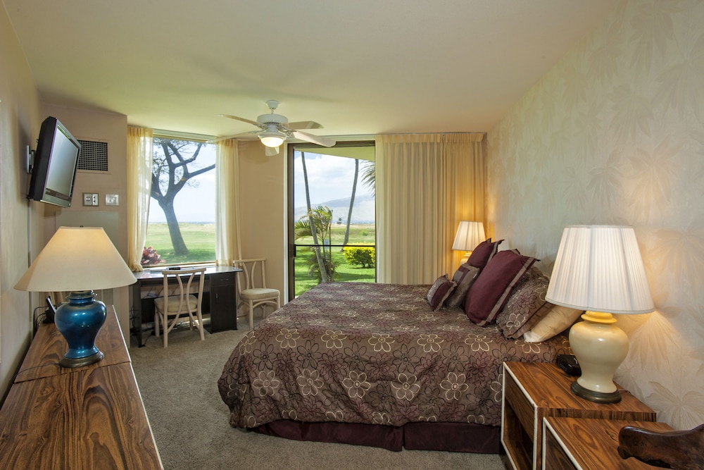 Kauhale Makai - Maui Condo & Home view 3