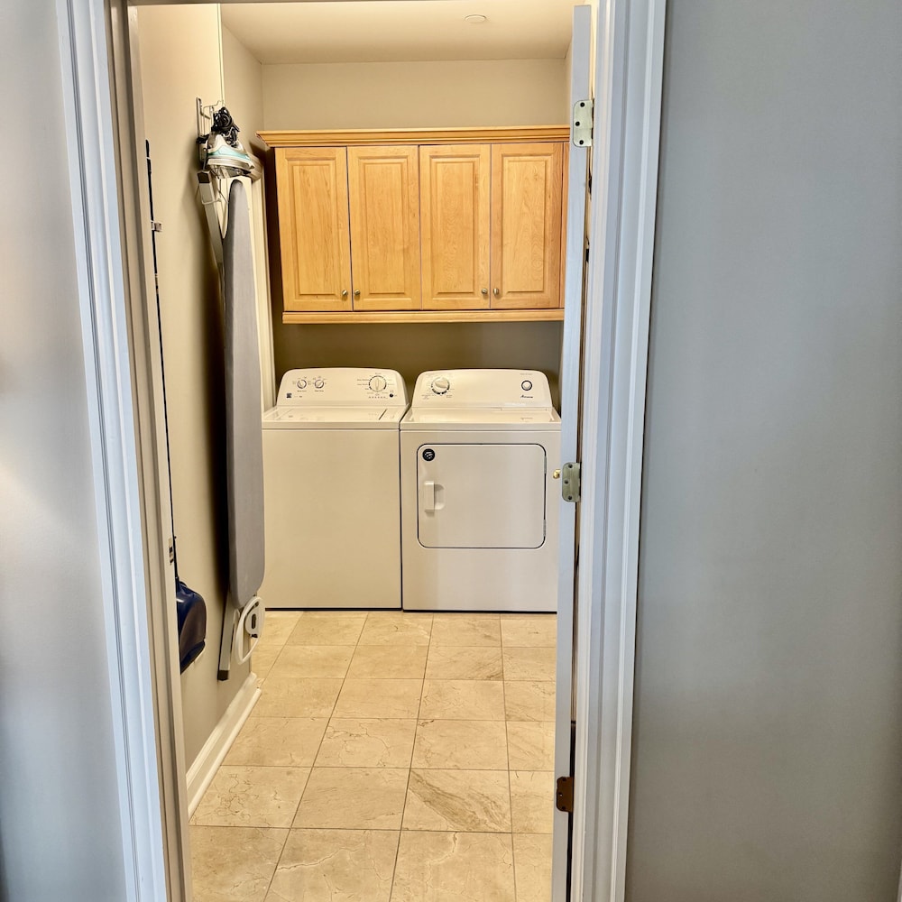 Oceanview Condo With Amenities, 703 Royale Palms 2 Bedroom Condo
