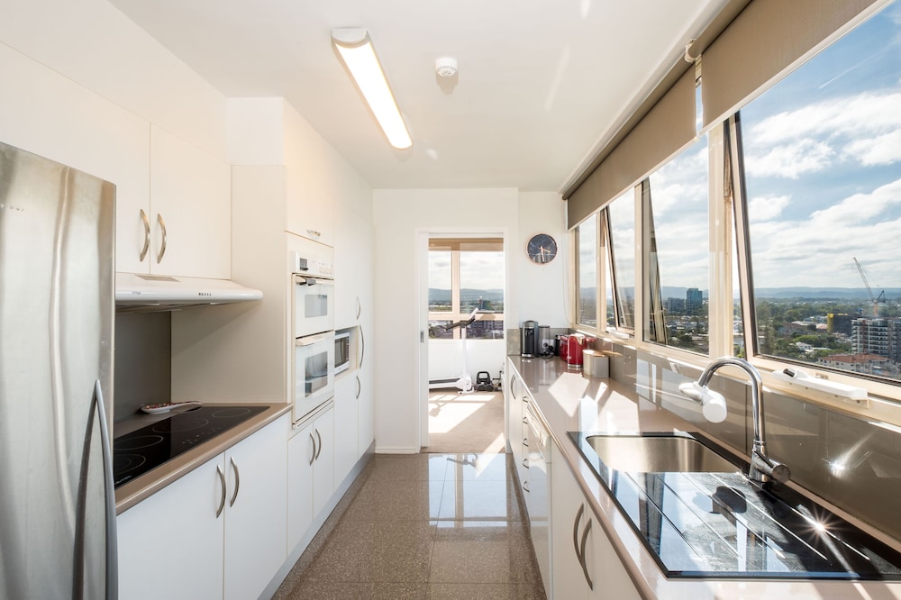 Surfers Paradise Vacations - Condor Ocean View Apartments managed by Gold Coast Premium - Property Image 52