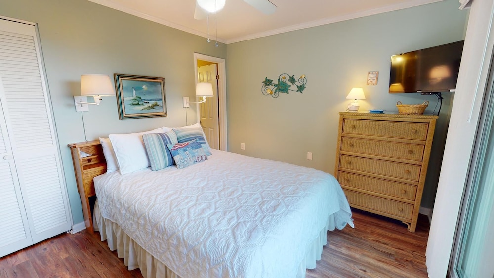 Lighthouse Point 3 by Tybee Vacation Rentals