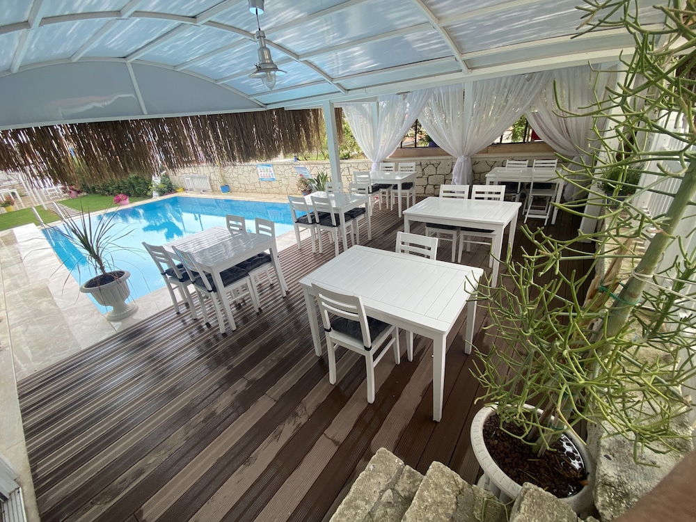 Alacati Eldoris Otel - Image 52