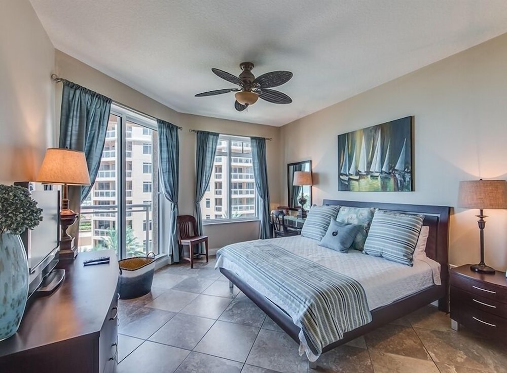 Belle Harbor Suite 604 - Monthly Beach Rental 2 Bedroom Condo view 2