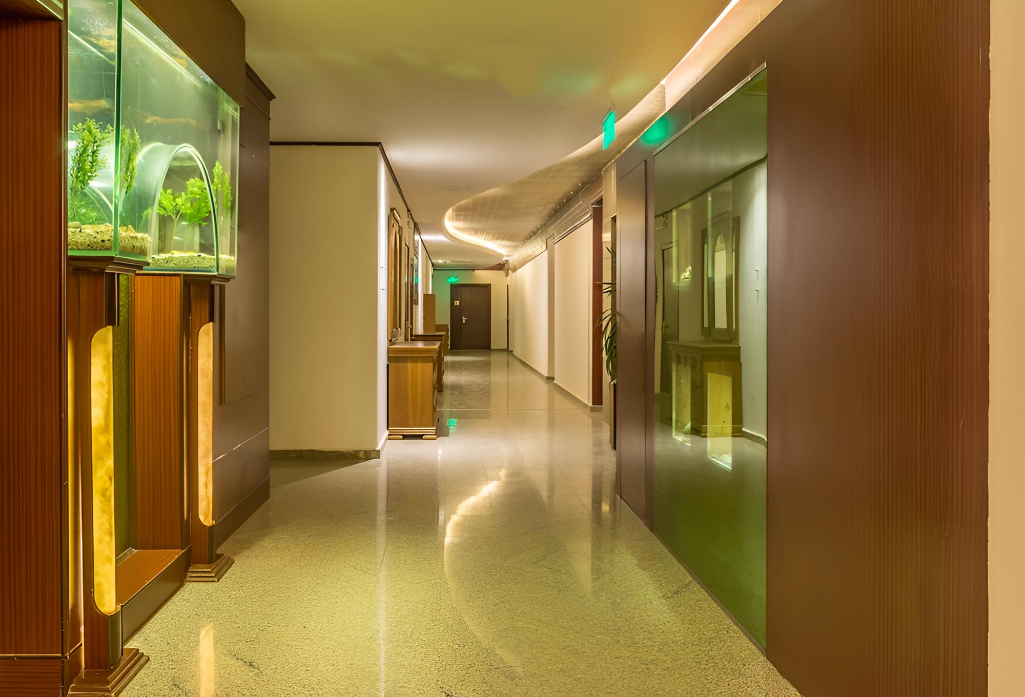 Aquarium Hotel