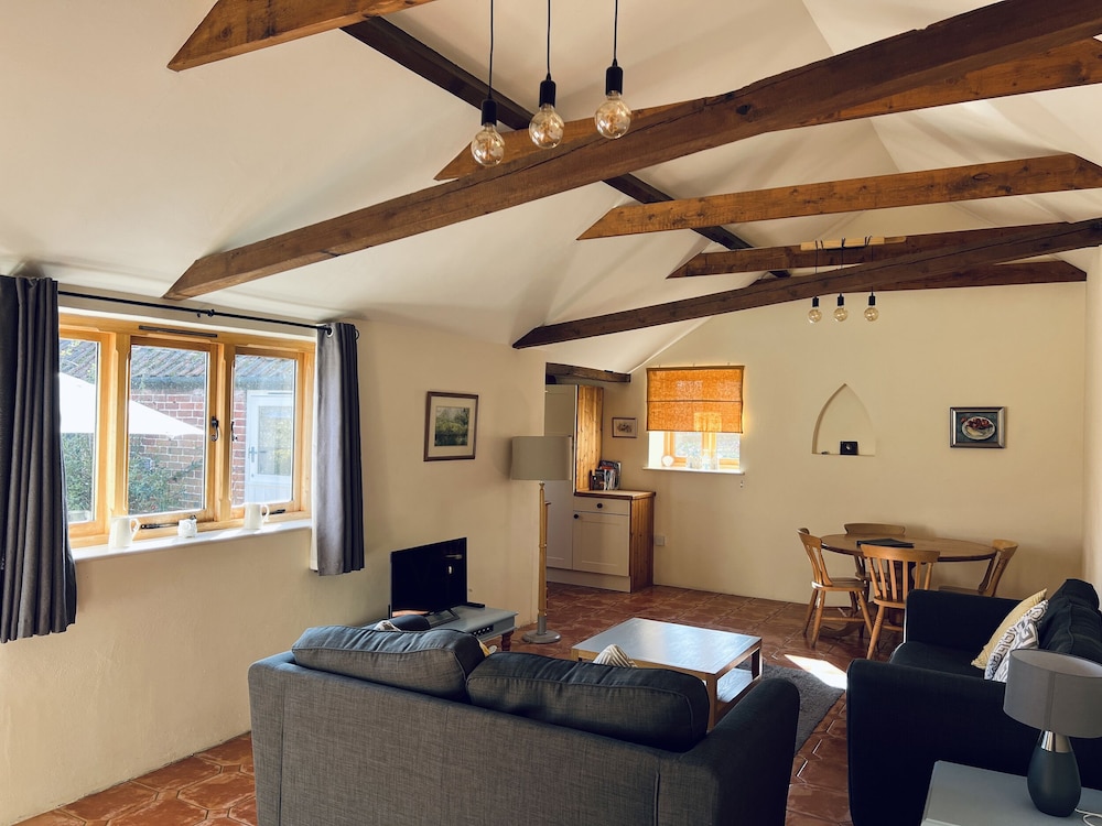 Little Owl Cottage
