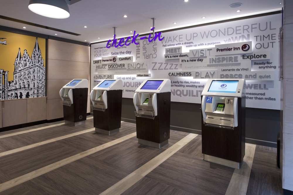 Premier Inn Köln City Mediapark