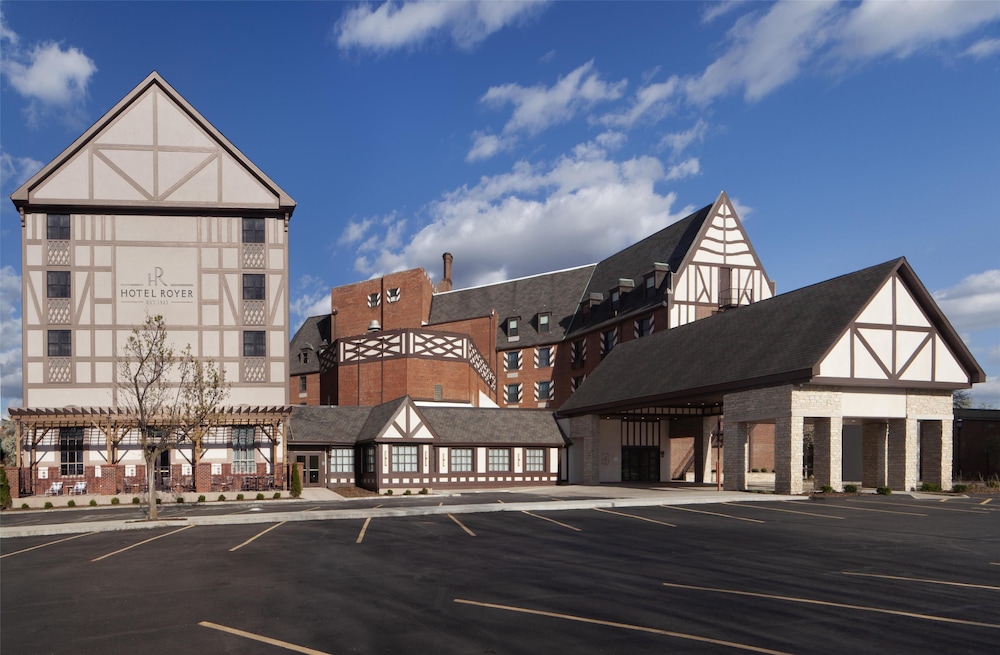 Hotel Royer Urbana Champaign, Tapestry Collection by Hilton
