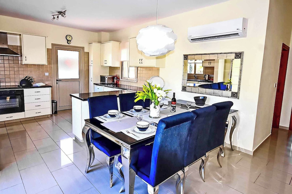 Villa Golden Coral