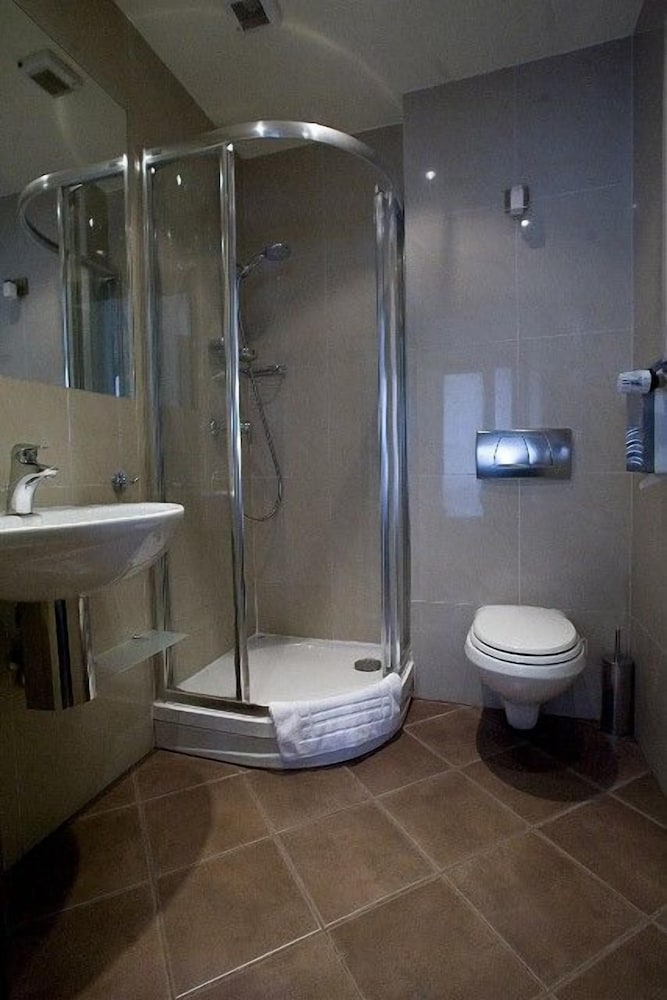 Krakow Vacations - Atlantic Hotel - Property Image 5