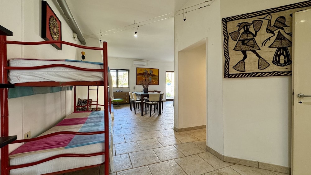 Villetta Certosina 1 - Villa Just a few Meters From the sea