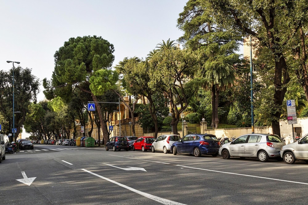 Carignano Design 7 - P IVA photo 3