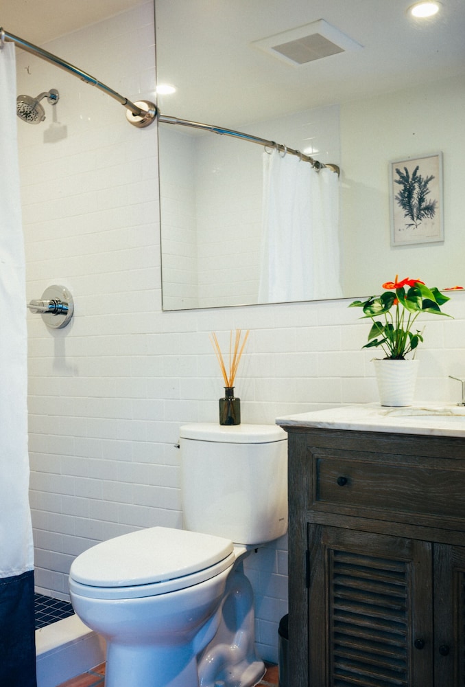 Ah We Wa Premier Cottage in the Grove - Image 3