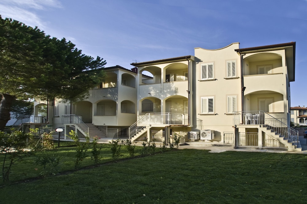 Villette Tina