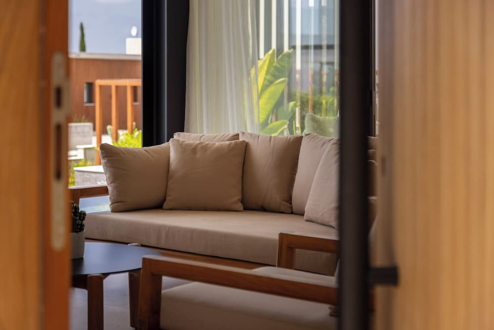 Greenvale Park Villas by Coastalbliss