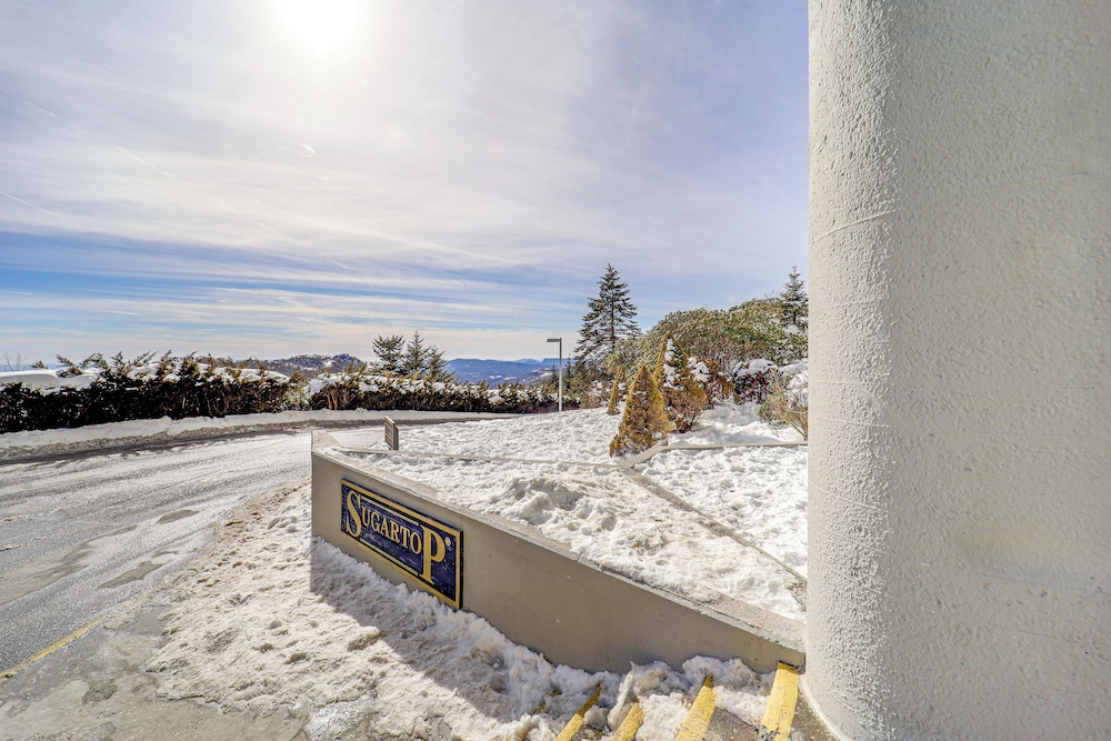 Sugartop Resort Condo: Grandfather Mountain Views!