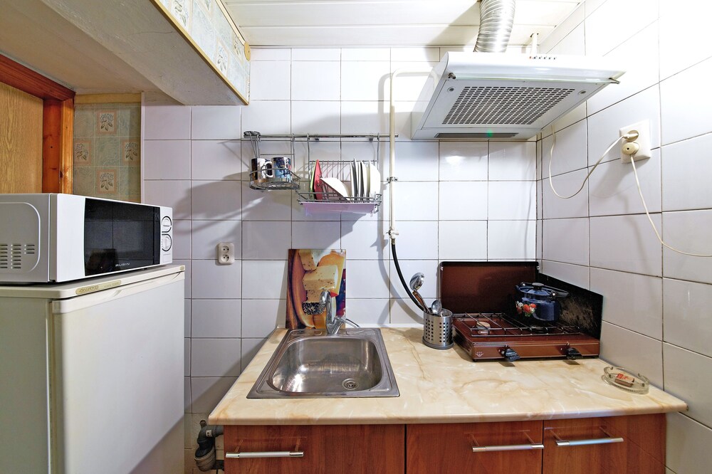 Guest House on Chernomorskaya Ulitsa