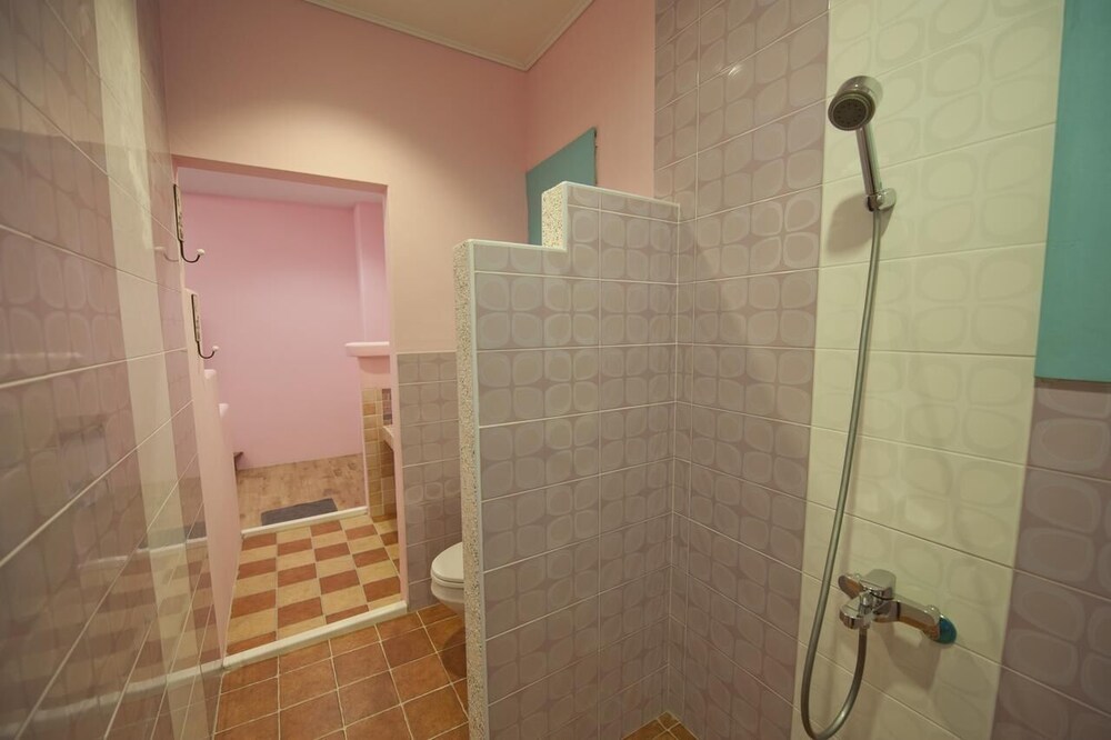 Photo 51