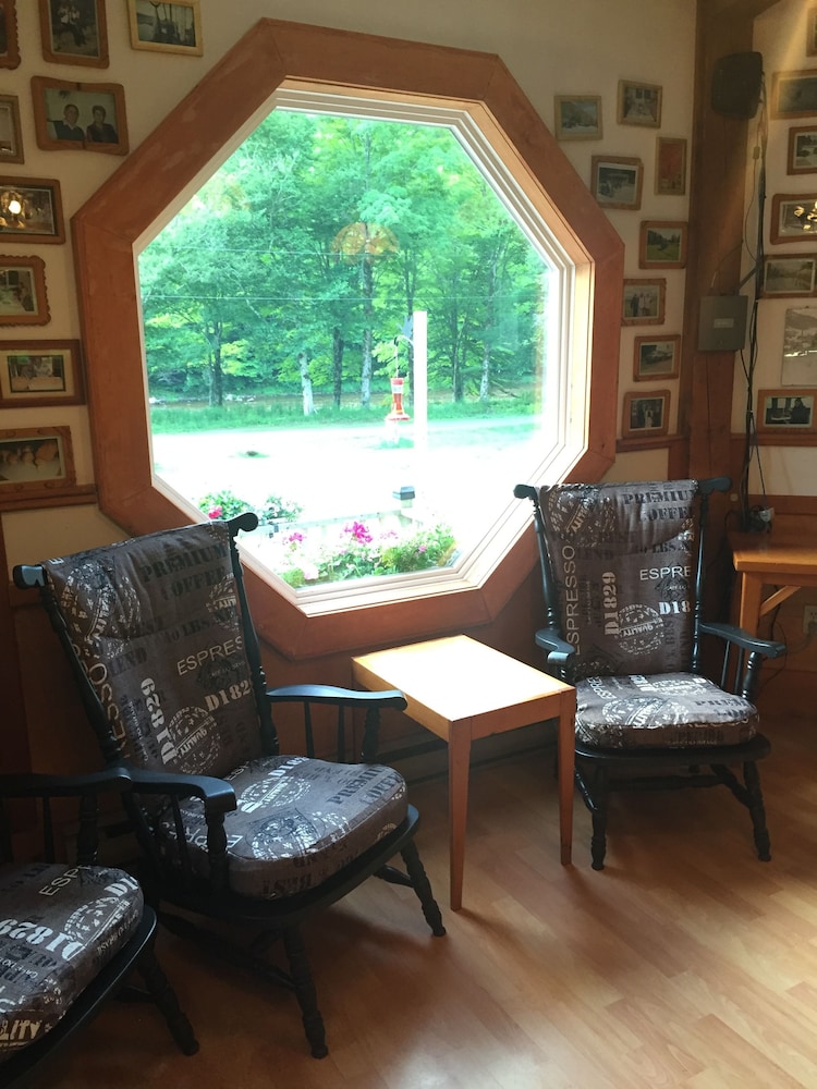 Big Intervale Fishing Lodge