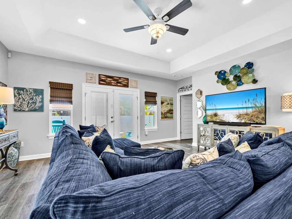 Palm Beach Oasis