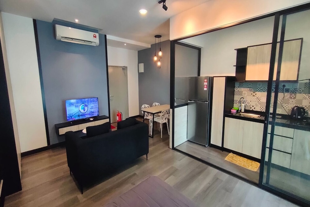 Vista Bangi Serviced Apartments by The River