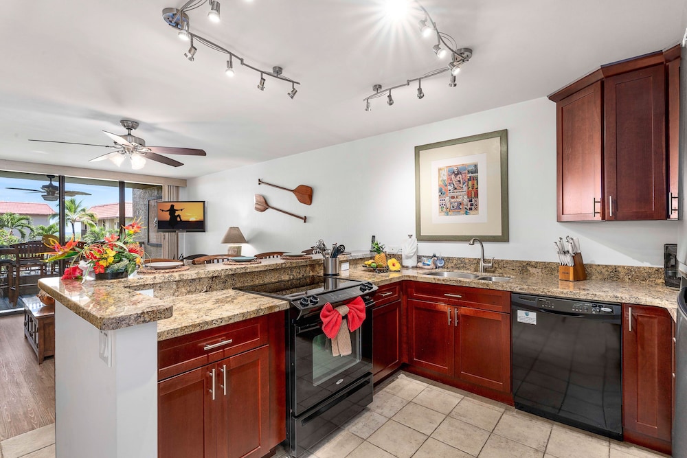AC - Beautifully Updated - Ocean Views - Vrkcv